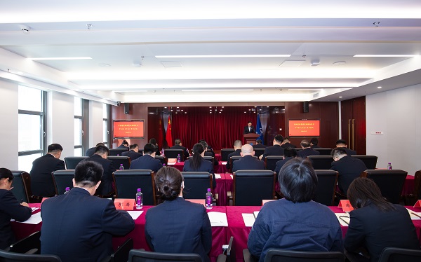 开云网页版网站在线-开云(中国)召开党委理论学习中心组（扩大）三月学习会暨党支部书记述职评议会